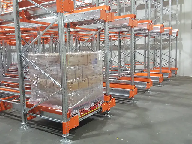 Pallet Shuttle in Use