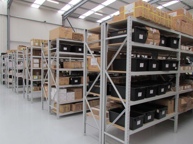 Rows of Longspan Shelving